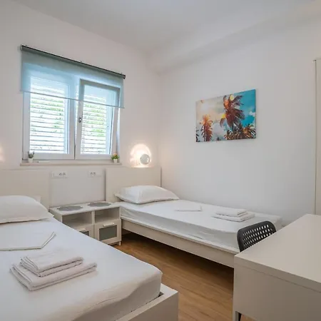Appartement Apartments Makarska