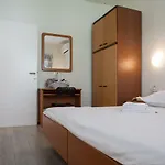 דירה Apartments Makarska מאקרסקה