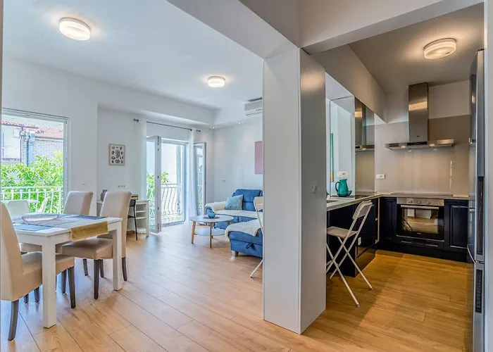 Apartments Makarska Makarska